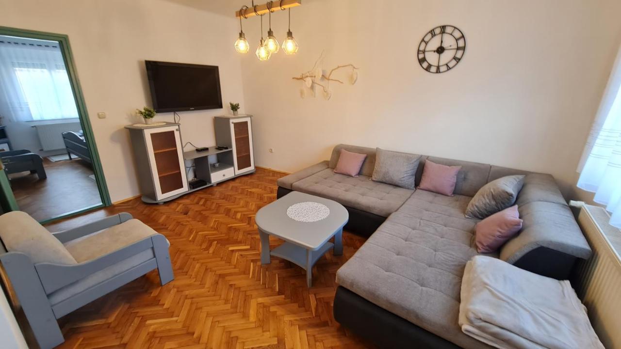 Ri-Jo Apartman Mohács Extérieur photo